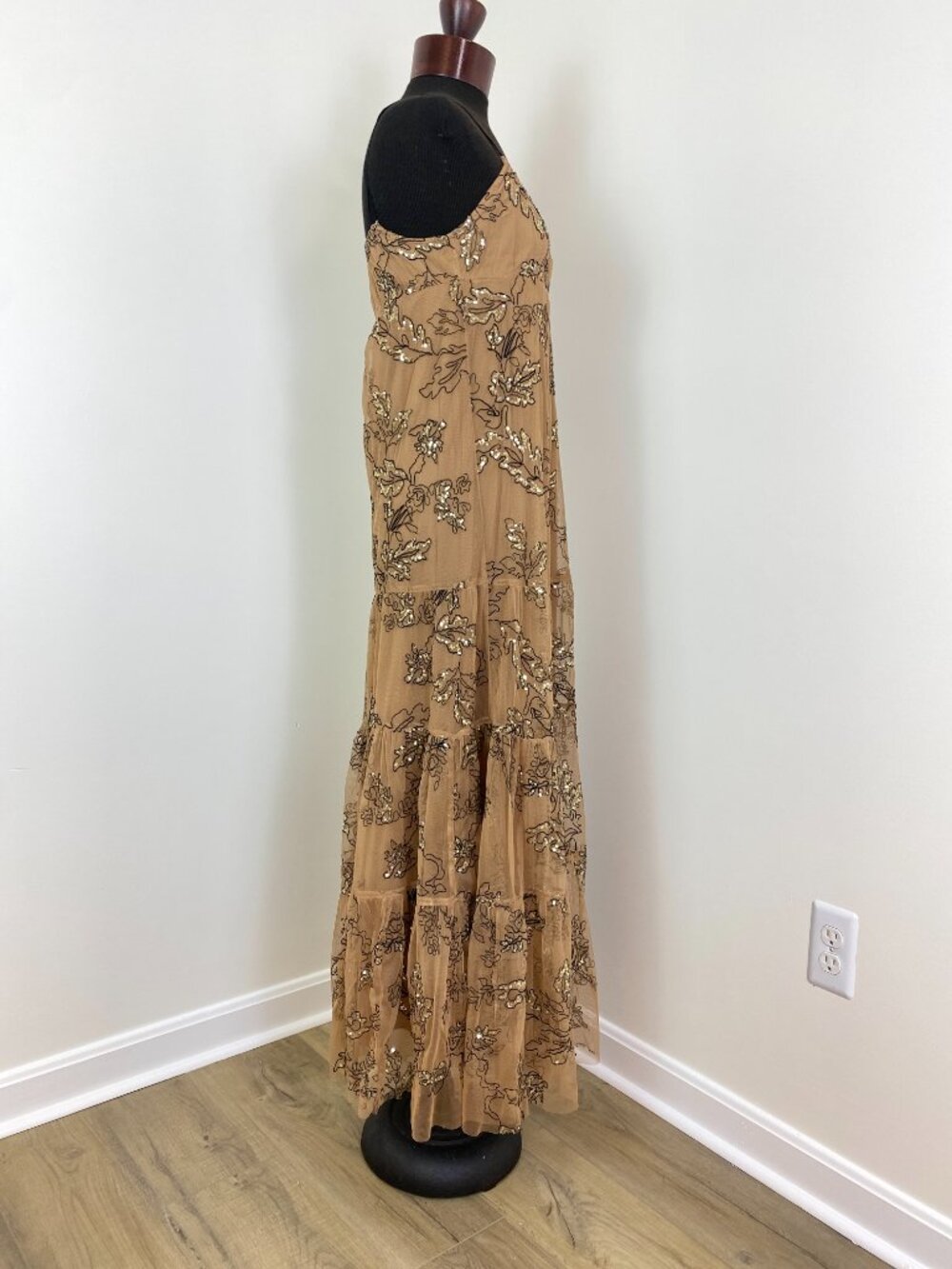 Anthropologie Sequined Tulle Midi/Maxi Dress Tan Embroidered Wedding Guest XS - Picture 5 of 12